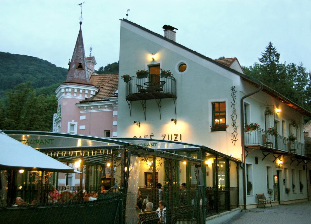 Penzion Zuzi Trenčianske Teplice Exterior foto